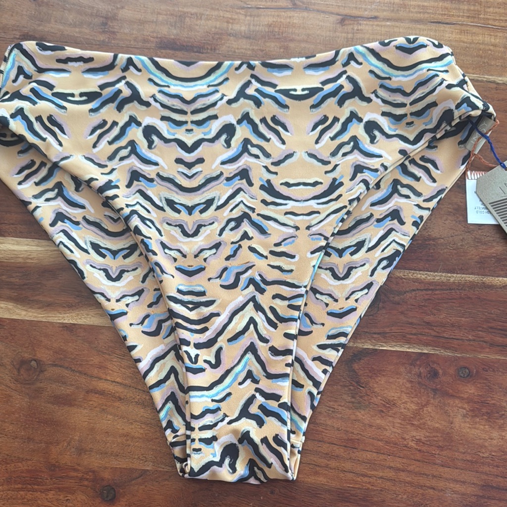 Imsy Taylor Simba Patterned Bikini Bottom Nwt